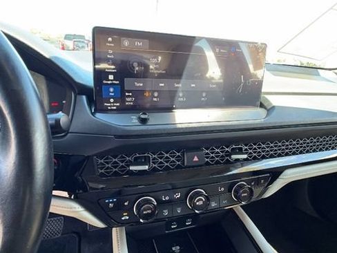 Used 2024 Honda Accord Touring image 25