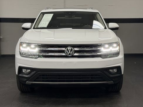 Used 2019 Volkswagen Atlas SE w/ Panoramic Sunroof Package image 6