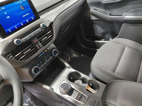 Certified 2025 Ford Escape Active AWD/4WD image 24