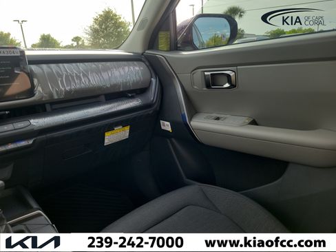 New 2027 Kia Seltos S FWD image 19