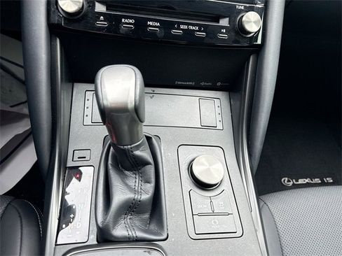 Used 2023 Lexus IS 350 F Sport image 27