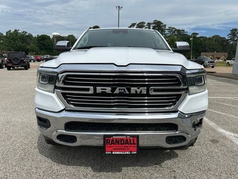 Used 2022 RAM 1500 Laramie AWD/4WD image 2