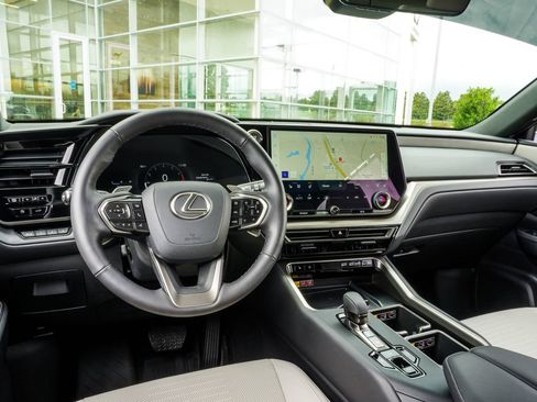 Used 2026 Lexus TX 350 FWD w/ Technology Package image 16
