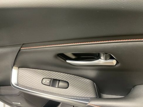 Used 2025 Nissan Sentra SR w/ SR Premium Package FWD image 13