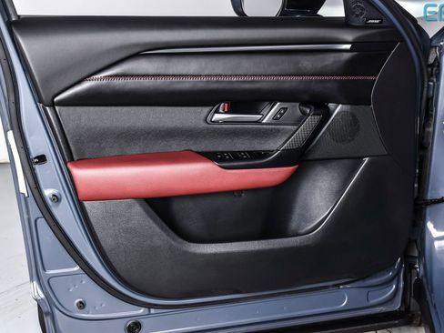 Used 2025 MAZDA CX-50 AWD 2.5 Hybrid w/ Premium Pkg image 15