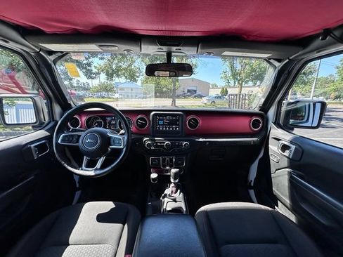 Used 2019 Jeep Wrangler Unlimited Rubicon w/ Steel Bumper Group AWD/4WD image 2