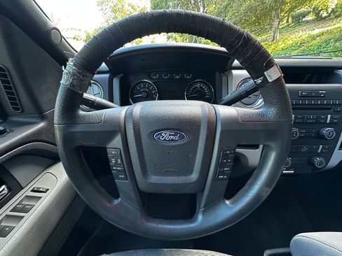 Used 2013 Ford F150 XLT image 32