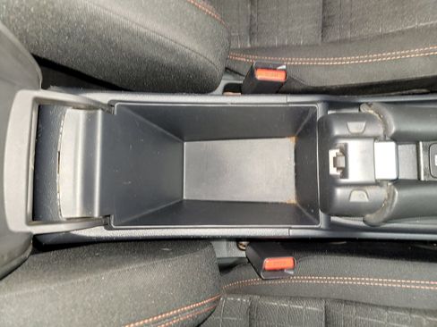 Used 2024 Honda HR-V Sport image 28