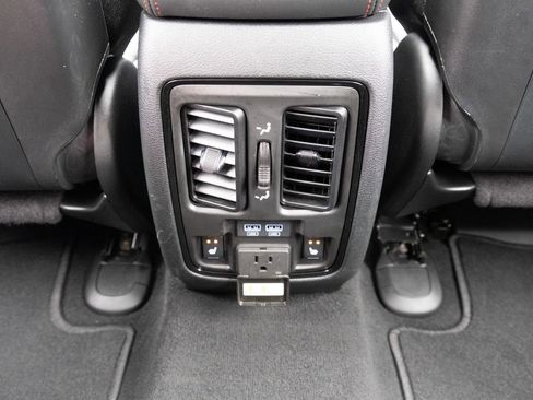 Used 2025 Dodge Durango R/T AWD/4WD image 18