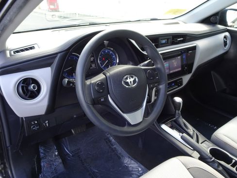 Used 2017 Toyota Corolla SE 50th Anniversary image 10