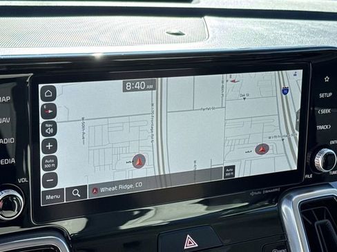 Certified 2023 Kia Sorento SX image 22