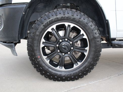 Used 2022 RAM 2500 Tradesman image 37