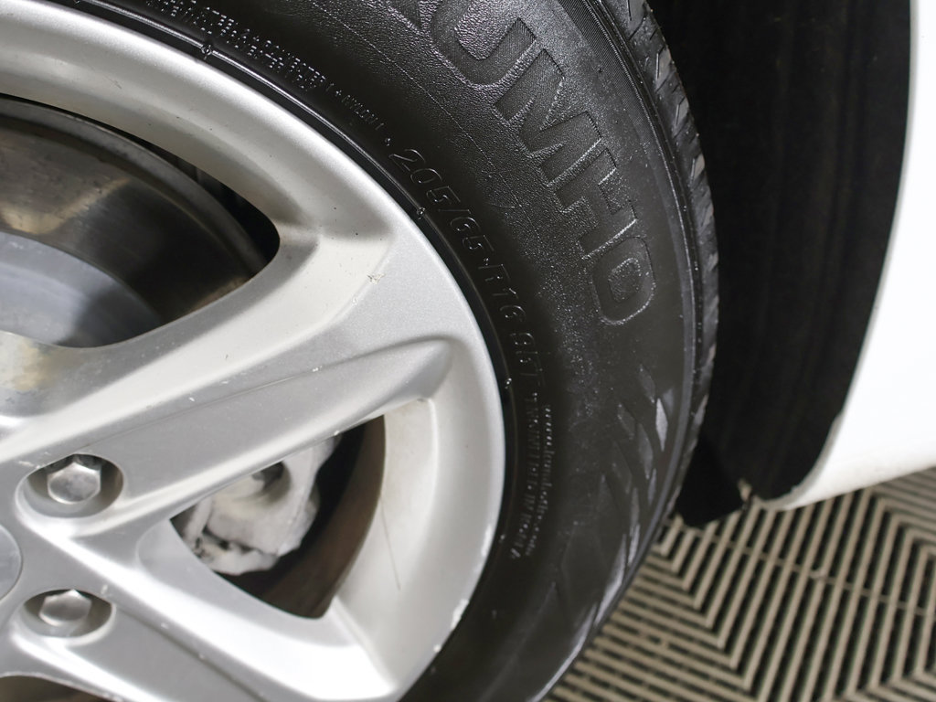 Used 2024 Chevrolet Malibu LS w/ LPO, Floor Liner Package FWD image 19