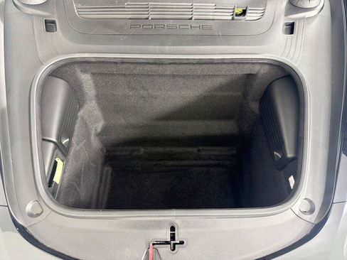 Used 2024 Porsche 718 Cayman RWD image 30