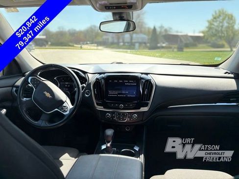 Used 2021 Chevrolet Traverse LT FWD image 27