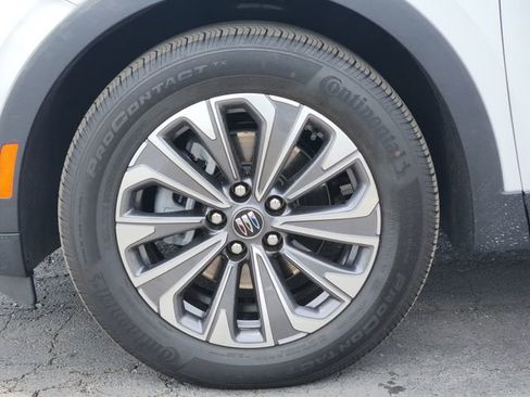 Used 2025 Buick Envision Preferred AWD/4WD image 8