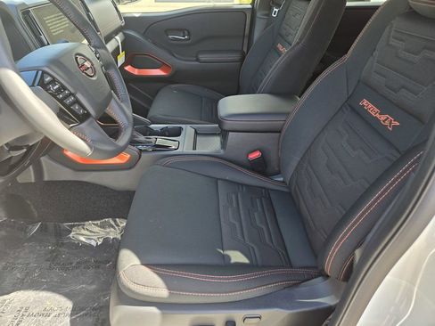 New 2025 Nissan Frontier PRO-4X AWD/4WD image 10