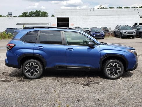 New 2026 Subaru Forester Premium AWD/4WD image 2