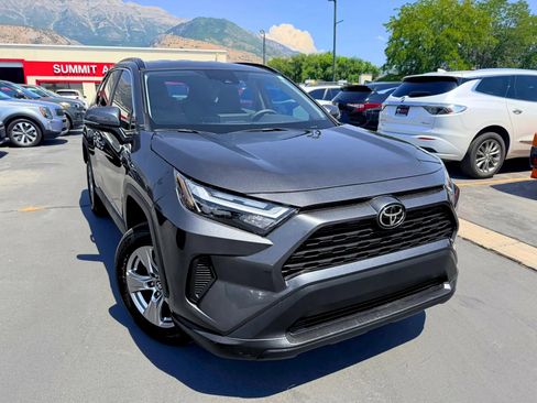 Used 2025 Toyota RAV4 XLE w/ Weather Package AWD/4WD image 2