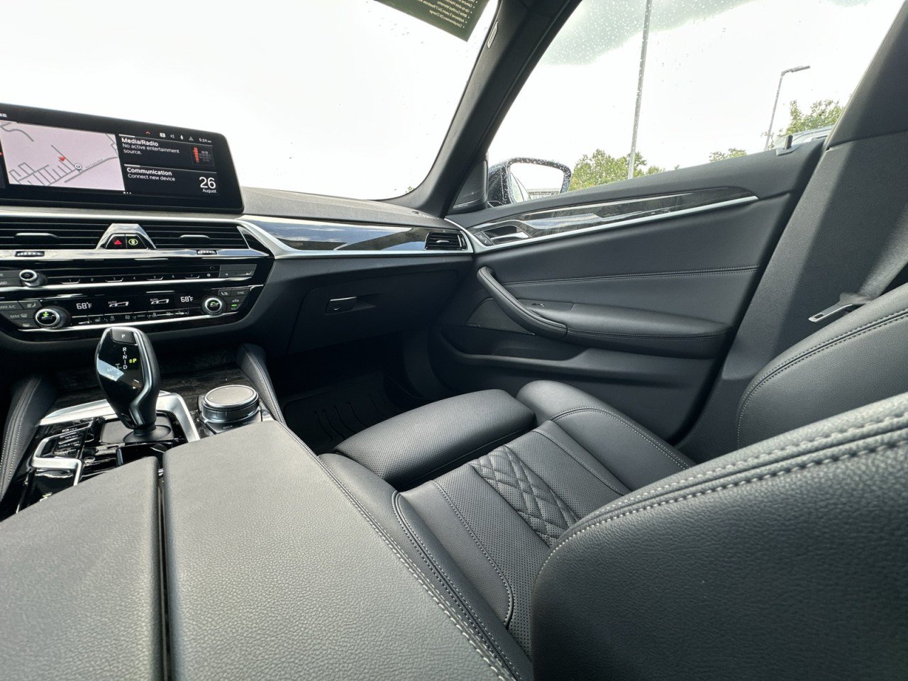 Used 2023 BMW 540i w/ M Sport Package RWD image 19