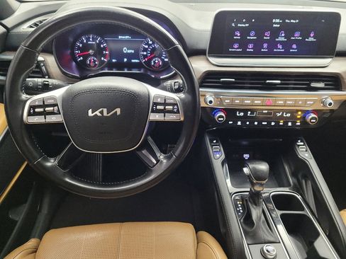 Used 2022 Kia Telluride SX w/ Towing Package FWD image 22