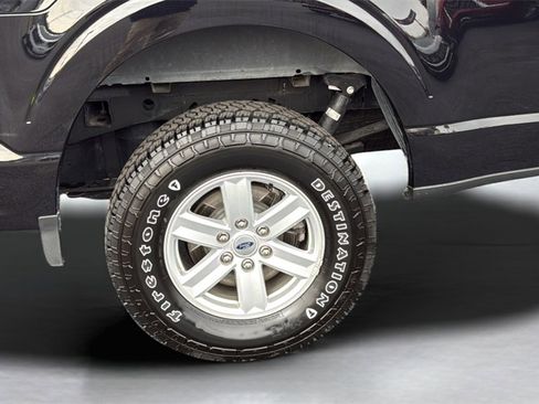 Used 2021 Ford F150 XLT image 23