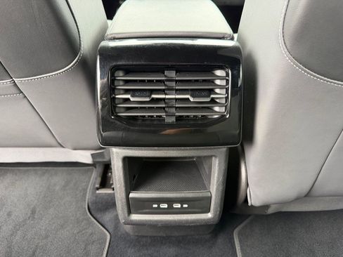 Used 2023 Volkswagen ID.4 Pro RWD image 39