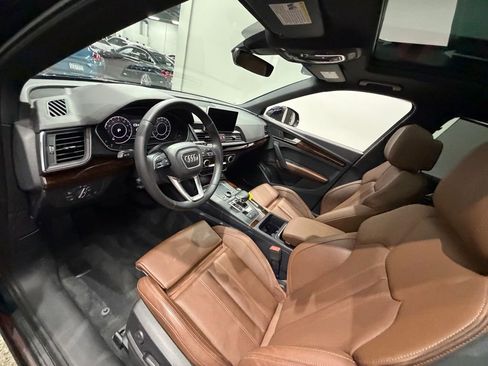 Used 2018 Audi Q5 2.0T Premium Plus AWD/4WD image 22