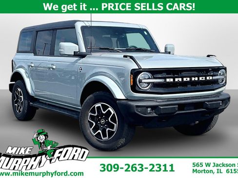 Used 2022 Ford Bronco Outer Banks AWD/4WD image 1
