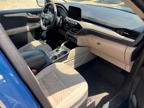 Used 2020 Ford Escape SE AWD/4WD image 12