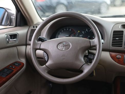 Used 2003 Toyota Camry LE FWD image 28
