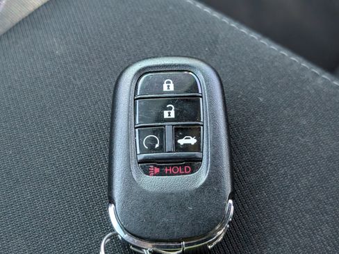 Used 2024 Honda Civic Sport image 25