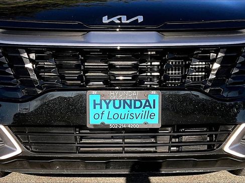 Used 2023 Kia Sportage EX image 27