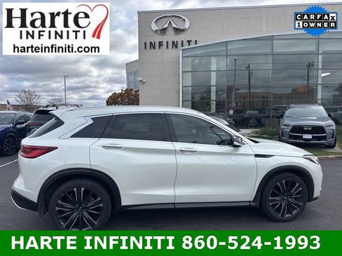 Certified 2022 INFINITI QX50 Luxe w/ Appearance Package image 4
