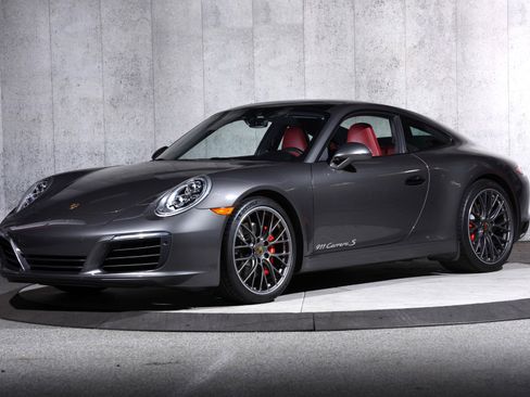 Used 2018 Porsche 911 Carrera S RWD image 8