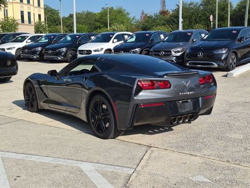 Used 2017 Chevrolet Corvette Stingray Coupe w/ 1LT RWD image 7