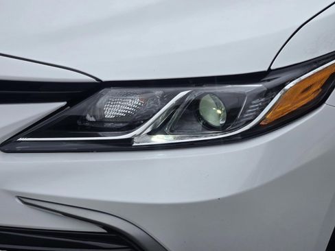 Used 2024 Toyota Camry LE image 27