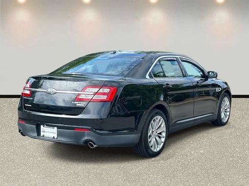 Used 2015 Ford Taurus Limited AWD/4WD image 5