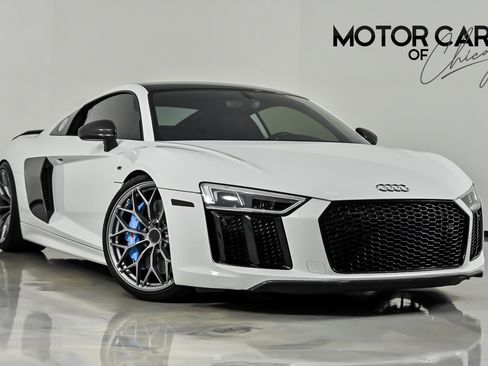 Used 2017 Audi R8 V10 plus AWD/4WD image 1