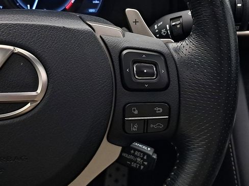 Used 2017 Lexus IS 350 F Sport image 18