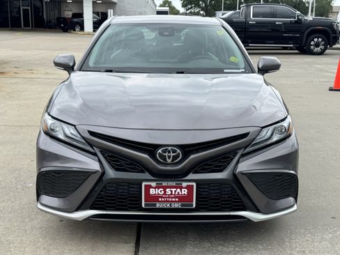 Used 2024 Toyota Camry XSE FWD image 8