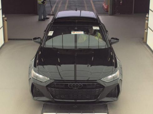 Used 2025 Audi RS 6 performance image 3