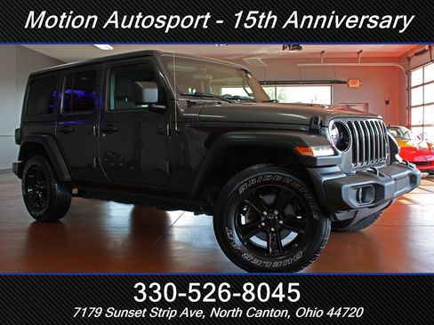 Used 2021 Jeep Wrangler Unlimited Sport AWD/4WD image 2