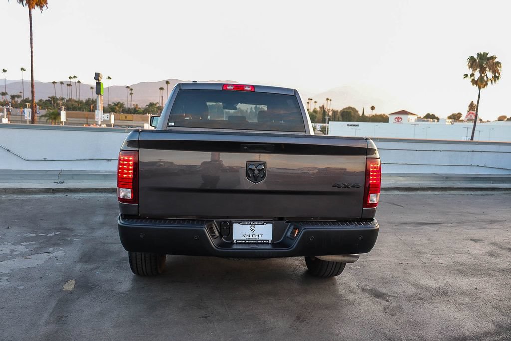 Used 2024 RAM 1500 Warlock AWD/4WD image 8