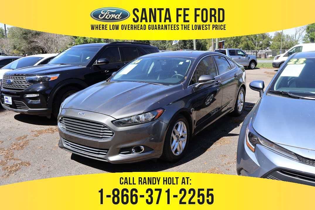Used 2016 Ford Fusion SE w/ Equipment Group 202A FWD image 1