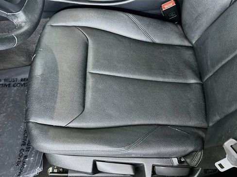 Used 2015 BMW 320i Sedan RWD image 18