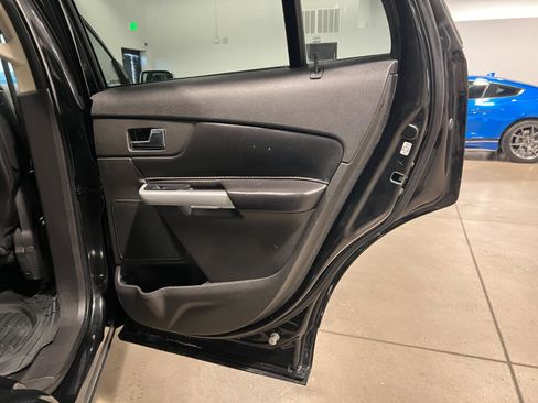Used 2014 Ford Edge SEL w/ Equipment Group 205A image 37