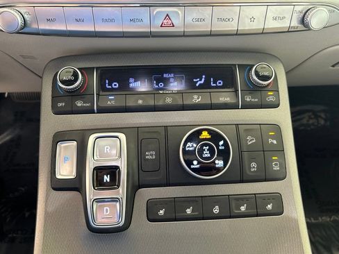 Used 2021 Hyundai Palisade Limited AWD/4WD image 42