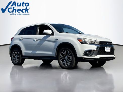 Used 2018 Mitsubishi Outlander Sport ES FWD image 1
