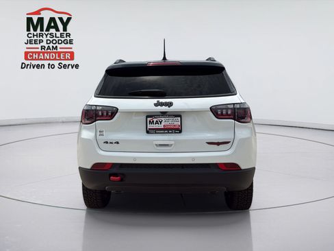 New 2026 Jeep Compass Trailhawk w/ Sun, Sound & Navigation Group AWD/4WD image 6